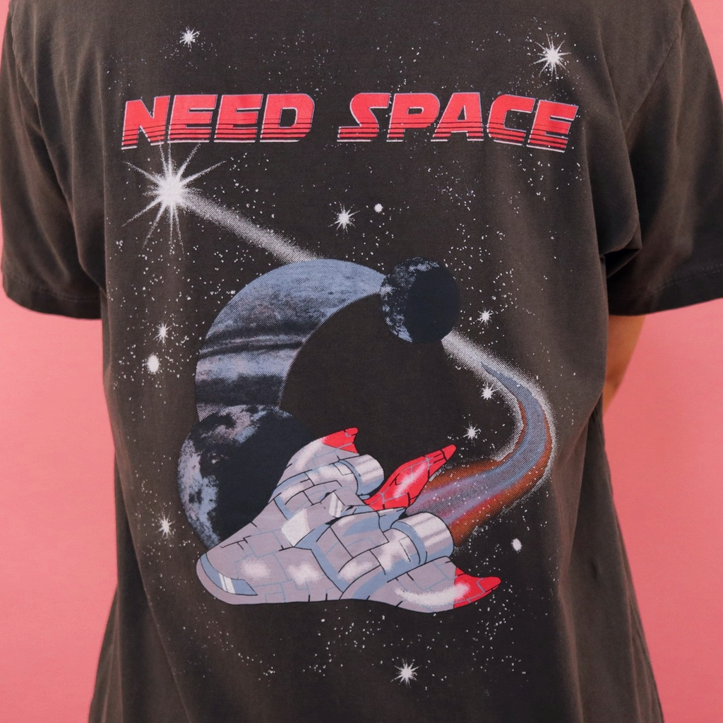 T-Shirt I Need Space