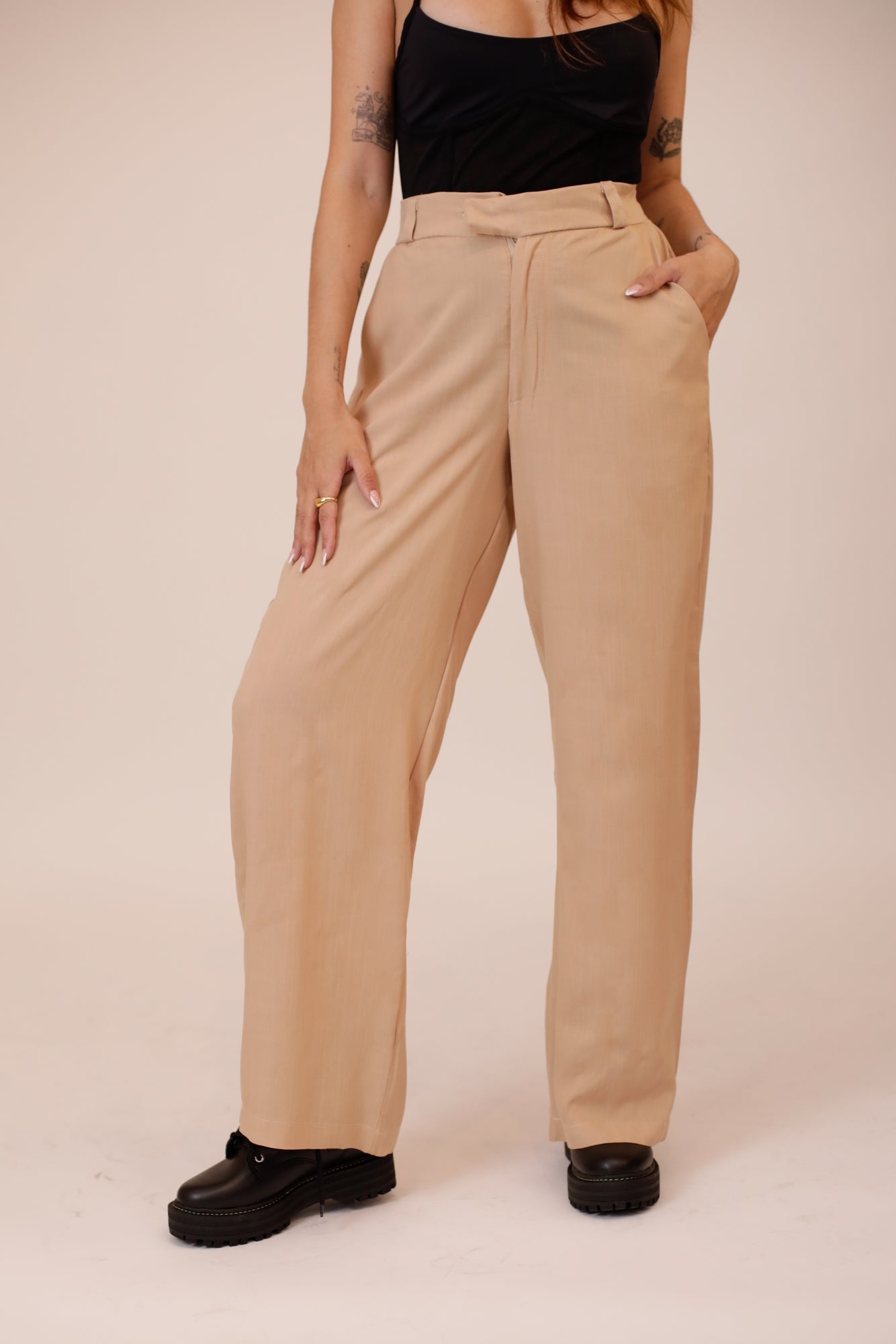 Calça Basic Nude